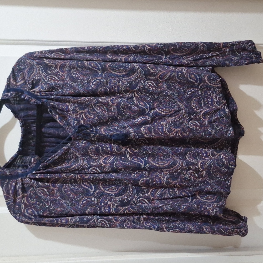 lucky Brand women's‎ long sleeve top size Medium paisley